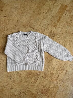 Tahari Cream Cable Knit Crewneck Sweater